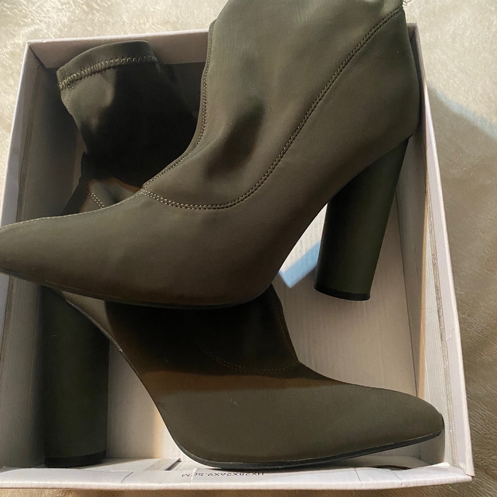 Cape Robbin - Olive Green Booties